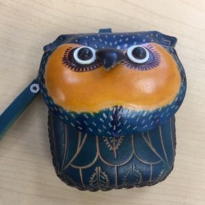 Beautiful owl pouch